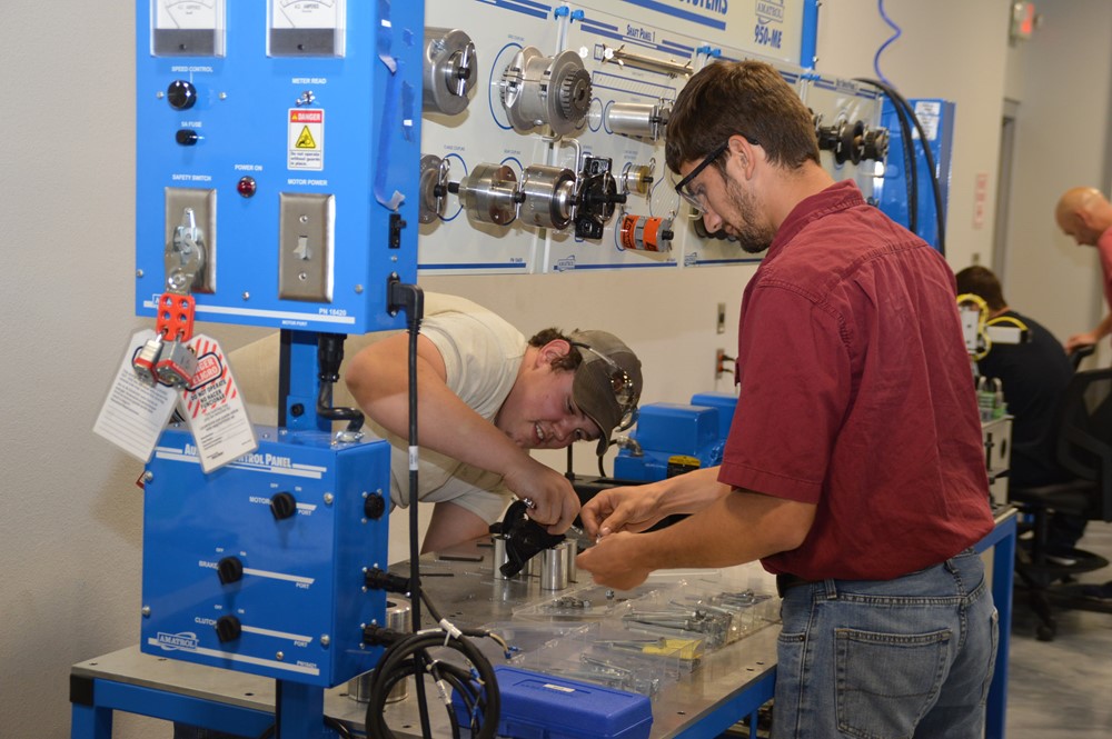 Engineering techs